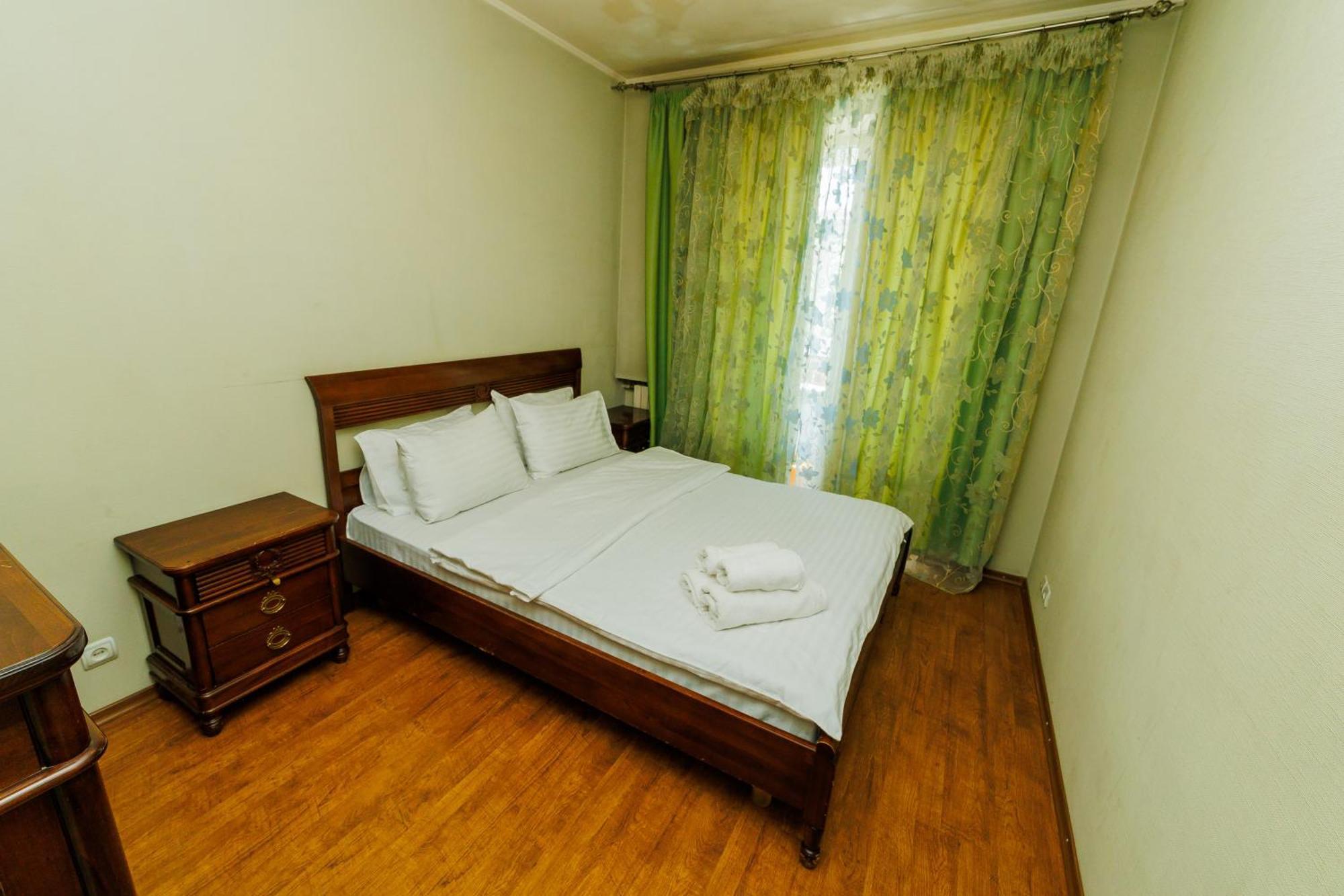 Квартира Антиквара У Центрі Полтави Мережа Alexapartments Документи Для Відряджень Безконтатне Заселення Цілодобово Poltava Eksteriør billede